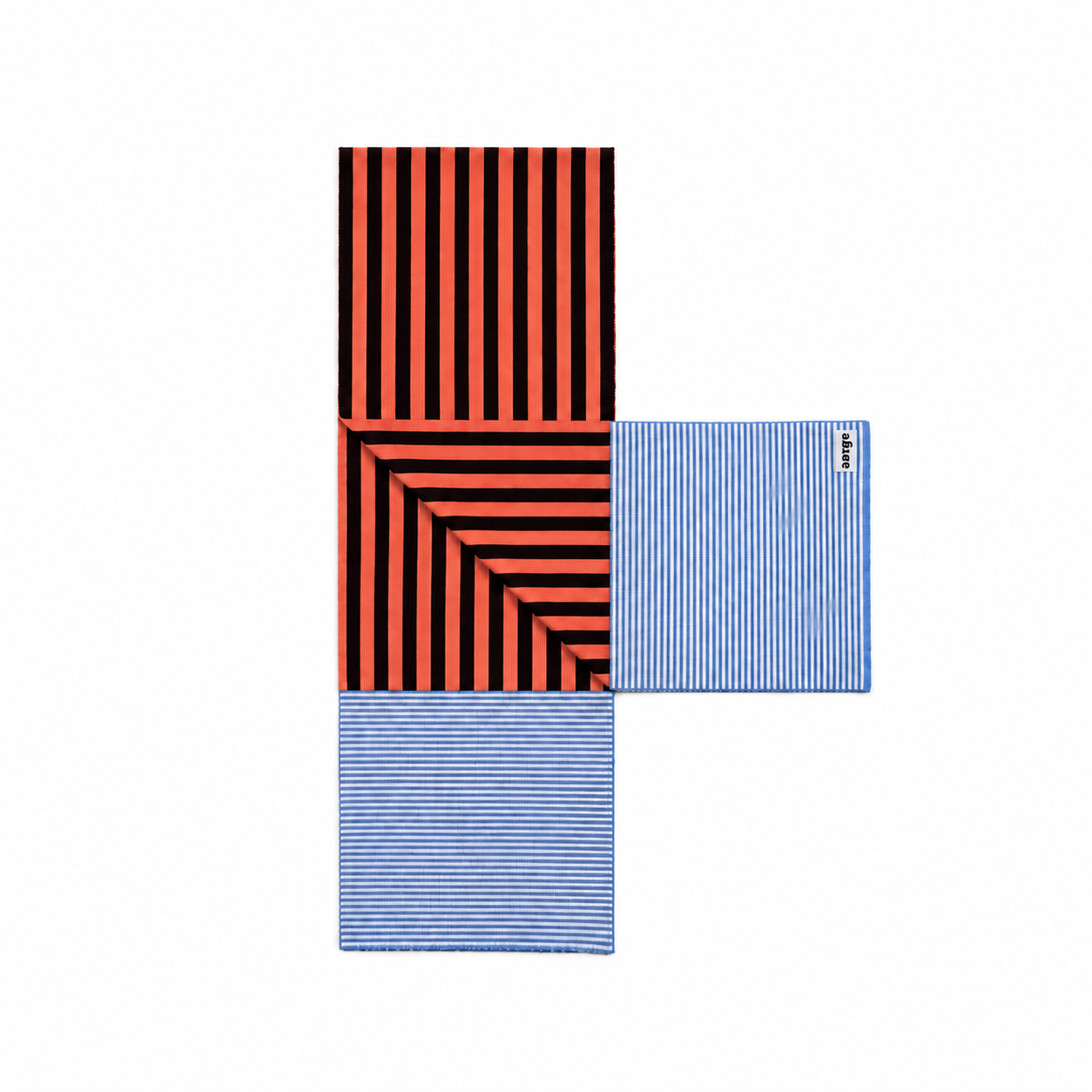 Bold living Serge the Label Willem 100 percent wool knitted scarf in bordeaux made in Belgium designed by Emme Neirynck