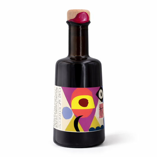 Sainte Odile sang bleu vinegar glass bottle fruit infusion