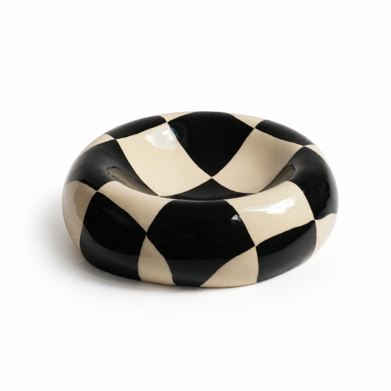 Studio May Classic Bubble Plate ceramic plate with organic contours and hand painted checkerboard motif by Zoë Deno in Vienna Austria Dear Johny Studio May Classic Bubble Plate organic modern graphic style glazed stoneware plate hand-painted checkerboard design by Zoë Deno Vienna Austria Dear Johny